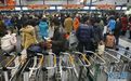 这趟火车有点“怪” 要买50元小食品套餐才能入座