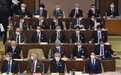 日本地方议会全员戴口罩出席 答辩改书面形式