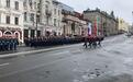 俄罗斯远东城市举行卫国战争胜利75周年阅兵式 不许观众入场参观
