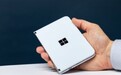微软Surface Duo的3460mAh电池可提供一整天的续航能力
