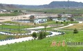 景泰小山村蝶变最美“桃花村” 特色美食搅热乡村旅游 