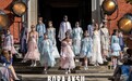 英国设计师品牌BORA AKSU惊艳亮相伦敦时装周