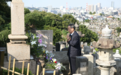菅义伟就任日本首相后首次给恩师扫墓 墓前这样发誓