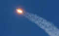 SpaceX赢得1.49亿美元合同为美国防部生产导弹跟踪卫星