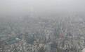 台北遭遇重度雾霾 地标性建筑101大楼“失踪”