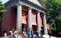 弄巧成拙？哈佛大学发布反对亚裔歧视信息 引发争议后道歉