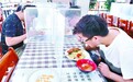 武汉众多食堂餐厅使妙招厉行节约 力推小碗菜半份菜