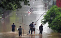 河南新乡暴雨致128万余人受灾 大量房屋被淹几乎没顶
