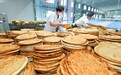 倾“馕”相助！新疆哈密给河南送了100万个馕