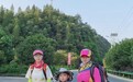 湖北母子3人跨越3个县、徒步160公里回老家：想锻炼下孩子