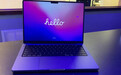 全新苹果MacBook Pro 14开箱实拍照片曝光：刘海屏、全黑键盘设计