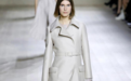 巴黎时装周：Christian Dior发布春夏新品