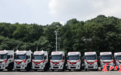一次性投放50辆新能源重型卡车 武汉首座重卡换电站建成