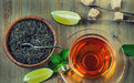 喝水VS喝茶 哪个更健康？
