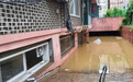 韩国残疾家庭3人在地下室溺亡：邻居开窗救人 房间数秒被淹
