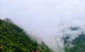 武当寻古迹：雨中探秘雷神洞