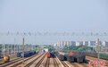 铁路货运迎高峰 浙江最大编组站刷新日办理车辆数