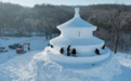 长春净月雪世界“芳容初现”，18米高主雪雕《嫦娥探月》完工