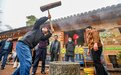 “老底子”年俗迸新意 宁波宁海：古村“年货集” 烟火气里透“文化味”