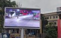 大屏滚动播放交通安全视频，提升市民交通安全意识