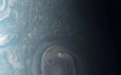 罕见：朱诺号探测器首次拍摄到木星北极绿色闪电
