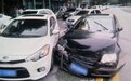 19岁无证司机甩尾“漂移”连撞3车，居然还撞出了一个醉驾
