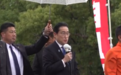 岸田文雄演讲，民众喊其绰号被赶出场地