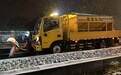 确保道路交通顺畅 南京出动1.2万人次扫雪除冰
