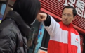 广西高速“蝼蚁哥”疑曾穿红会服装骂人，南宁市红十字会回应