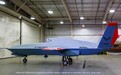 美新型无人机XQ-67A首飞，美军想像造汽车一样造飞机