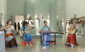 跨越时空的遇见，敦煌飞天服饰展巴黎开展