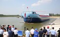山东邹城：京杭运河首批新能源智能商品船下水