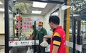 “守护温暖食光”西乡福中福社区爱心积分银行开展送餐志愿服务