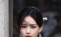 李一桐演绎Qeelin麒麟珠宝 繁花拥簇，映照悠然