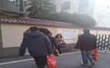 寒冬送暖 情满五中——记来安五中退休教师慰问之旅