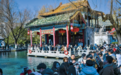 寒假旅游市场热度持续，游客观泉赏景感受济南泉韵