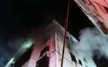 宜丰县一居民楼深夜起火 两男孩被困阳台！只因睡前忘关取暖器