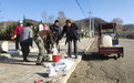 华亭巧用乡村公益岗　低收入家庭开启增收“薪”天地