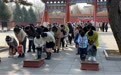 “清明诵读经典 传承文化”
