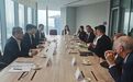 河钢集团董事长刘键与法巴银行新加坡CEO卡琳·德尔瓦莱座谈交流