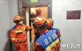 险！电梯故障5人被困 芙蓉消防紧急救援