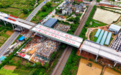 上浦高速上跨沪昆铁路立交桥成功转体