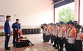 合肥市琥珀名城小学开展“学习身边劳动榜样——走进‘火焰蓝’”主题实践活动