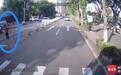 接考生的车跑错学校，老师急忙求助海口公交师傅为几十名学生送考