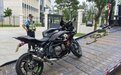 三亚一驾驶人因非法改装摩托车、不按规定安装号牌被查处