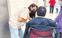 陪人看病 替人取药 帮人问诊 陪诊行业如何更“职业”