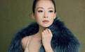 章子怡穿皮草毛领亮片裙华丽雍容