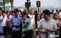 最后一班国庆岗 “断桥活地图”老陈把藏了20年的宝贝交给徒弟