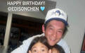陈冠希45岁生日晒全家福，双手揽妻女幸福洋溢