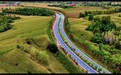 莲花山秋日公路诗境：车行画中，心醉彩林间
